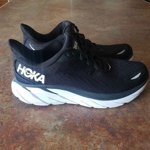 HOKA Clifton 8